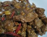 Foto langkah ke 5 dari resep Sapi Lada Hitam Pedas.