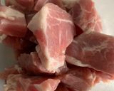 รูปขั้นตอนการทำที่ 3 ของ ข้าวแกงกะหรี่ญี่ปุ่นกับหมูทอดทงคัตซึ🍛