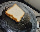A picture of step 2 of Avocado cheese sandwich.