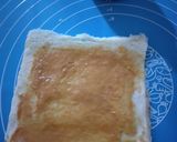 Foto langkah ke 2 dari resep Banana bread rolll.