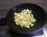 A picture of step 1 of Chocolate walnut pancake.