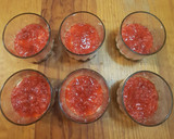 Foto del paso 6 de la receta: Cheesecake individual de fresa en microondas