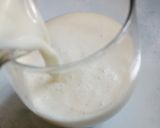 Foto langkah ke 3 dari resep Banana Milkshake.