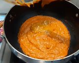 A picture of step 10 of Paneer tikka masala.