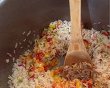 A picture of step 8 of Chinese-Style Rice.