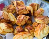 Sajtos-krumplis pogácsakockák recept fázis 8 fotója