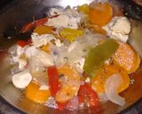 Foto del paso 3 de la receta: Pechuga de pollo al escabeche