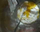 Foto langkah ke 2 dari resep Egg chicken roll.