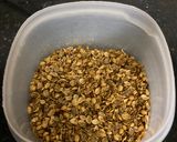 बाजरीच्या पिठाची मठरी (Bajrichya Pithachi Mathri Recipe In Marathi) रेसिपी स्टेप 2 फोटो 