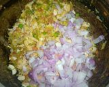 A picture of step 5 of Chicken Spring Roll.