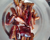 A picture of step 2 of Dates and fox nut pudding.
