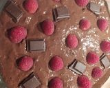 Une image de l'étape 4 de Moelleux chocolat framboise.