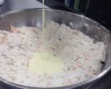 A picture of step 6 of Bacon Cheddar Scones.