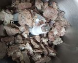 Foto langkah ke 1 dari resep Bola Bola Daging Kambing Bumbu Bratwurst.