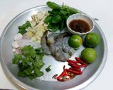 รูปขั้นตอนการทำที่ 1 ของ ต้มยำกุ้งน้ำไส