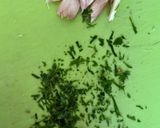 Foto langkah ke 1 dari resep Tempe Goreng Bawang Putih Daun Jeruk.