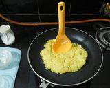 A picture of step 6 of Poha dhokla.
