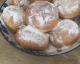 Foto langkah ke 4 dari resep Roti goreng isi coklat lumer.