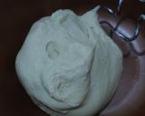 Foto langkah ke 4 dari resep Sosis dan Keju Soft Sourdough Bread.