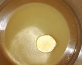 Foto del paso 1 de la receta: Almíbar para remojar tortas (bizcocho)