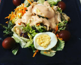Foto del paso 3 de la receta: Ensalada de pollo con salsa rosa y tomate cherry