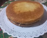 Foto del paso 1 de la receta: Torta de cumpleaños con crema chantilly en color lila