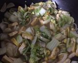 Foto langkah ke 3 dari resep Tumis sawi putih tahu.