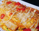 Foto langkah ke 5 dari resep OMROT Kesiangan (Omelette Roti).