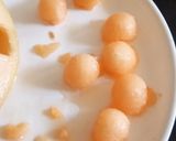A picture of step 5 of Muskmelon Pie.
