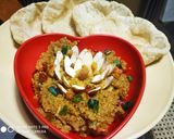 A picture of step 5 of Suji Halwa with Poori.
