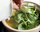 Foto langkah ke 4 dari resep Bubur Tinutuan.
