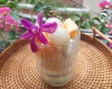 Hình bước làm 3 của món Sữa chua mix trái cây