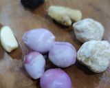 Foto langkah ke 1 dari resep Sayur Buah Kelor & Terong.