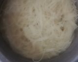 A picture of step 1 of Chicken veggie sphagetti.