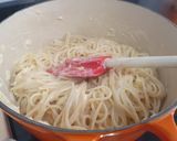 Foto del paso 5 de la receta Espaguetis con limón, parmesano y nata