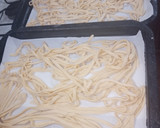 Foto del paso 3 de la receta: Fideos sin tacc con dos salsas