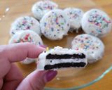 Foto del paso 5 de la receta: Galletas Oreos cubiertas de chocolate
