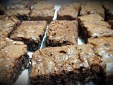 Brownies de chocolate, nuez y almendras