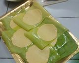 Foto langkah ke 5 dari resep Timphan Labu Kuning Sarikaya Pandan.
