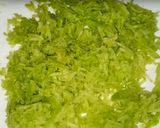 A picture of step 1 of Snake Gourd Salad.