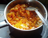 உருளைக்கிழங்கு வருவல் (Urulaikilanku varuval recipe in tamil) ரெசிபி ஸ்டேப் 2 புகைப்படம்