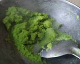 Danedar Lauki halwa recipe step 2 photo