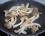 Hình bước làm 2 của món Gỏi cuốn chay