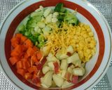 Foto langkah ke 1 dari resep Broccoli apple salad.