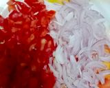 A picture of step 2 of Chicken chinese sandwich.