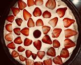 Foto del paso 4 de la receta: Tarta de frutillas... Fácil y rica