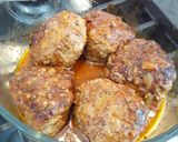 Foto langkah ke 4 dari resep Hamburg steak (Hambāgu).