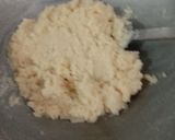 A picture of step 2 of Suji ka halwa.