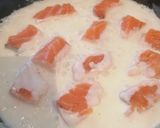 Une image de l'étape 2 de Pâte au saumon frais.