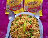वेजी मसाला मैगी (veggie masala maggi recipe in Hindi) रेसिपी चरण 4 फोटो